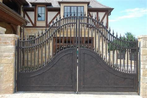 gates tonys fencing custom designs