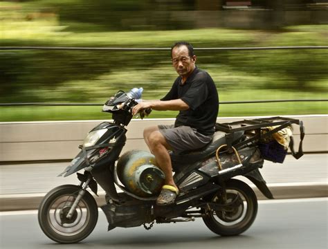 Tips For Riding A Motorbike In Hot Weather