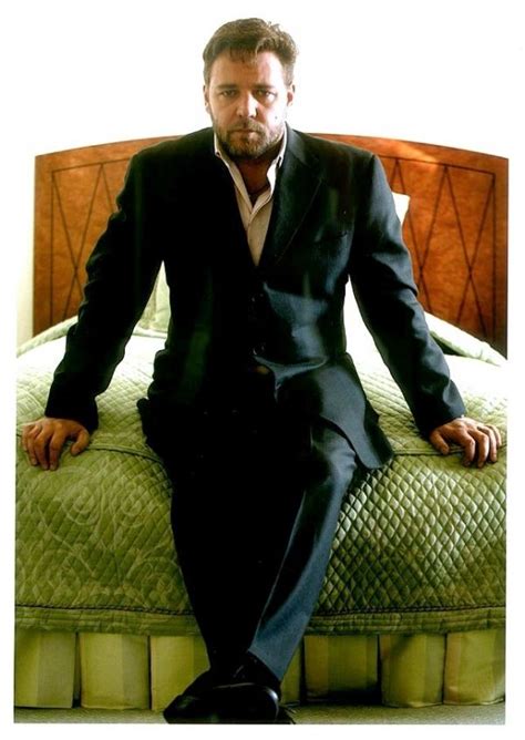 top 50 sexiest russell crowe pictures and s guyspy