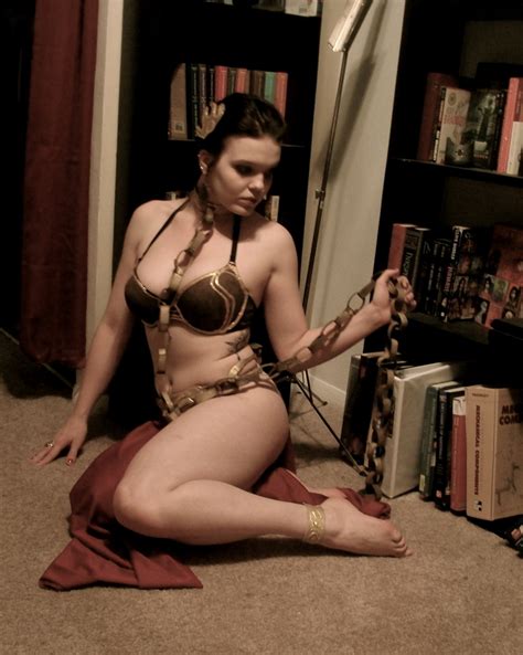 Slave Leia · An Chracter Costume · Decorating