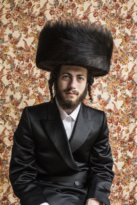 intimate portraits   orthodox jewish family