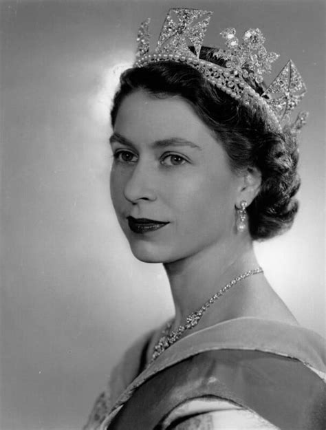Npg X37853 Queen Elizabeth Ii Portrait National Portrait Gallery