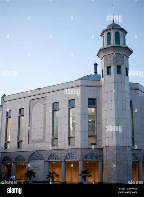 baitul futuh mosque  morden south london uk stock photo alamy