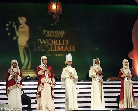 the muslim miss world nigerian contestant crowned in beauty pageant