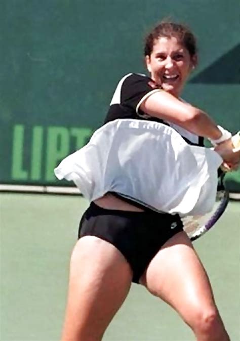 i love jerking off to monica seles when she was big 28 pics