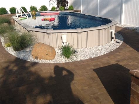 semi inground extruder  ground pool landscaping