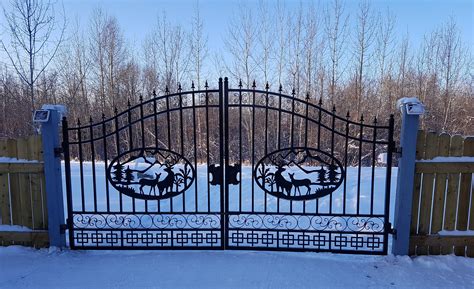 driveway wrought iron ornamental entrance gate  ft ft  ft
