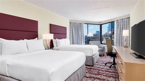 doubletree  hilton hotel philadelphia center city visit philadelphia