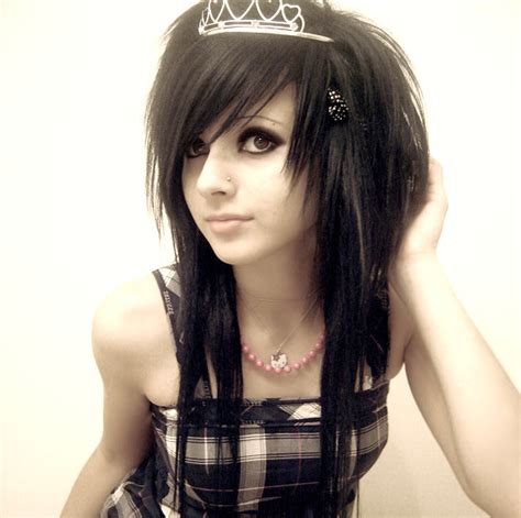 girls emo hairstyle long hair pictures scene emo hairstyle