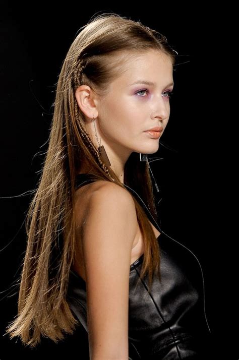 Classify Russian Model Kristina Romanova