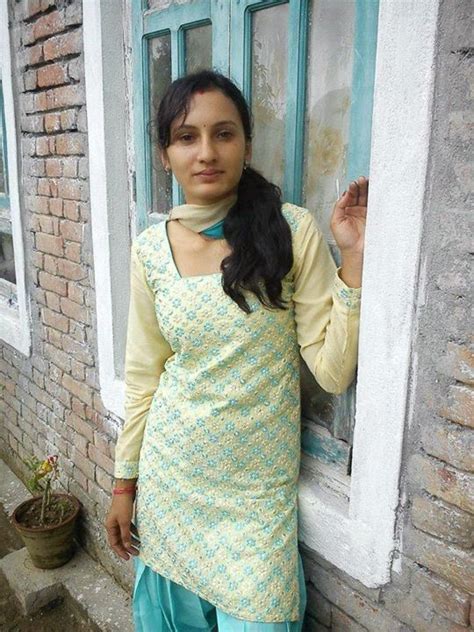 Desi Indian And Pakistani Girls Hot Fun And Much More