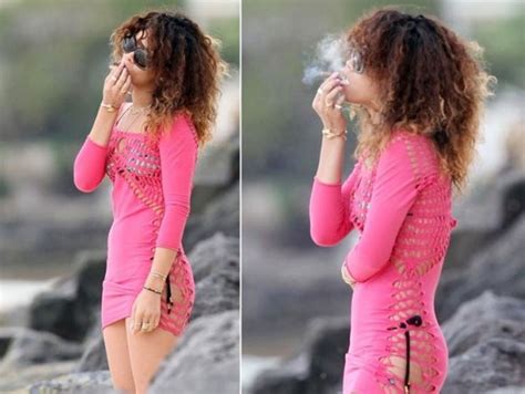 Rihanna Fumadora Insaciable De Marihuana Antena San Luis