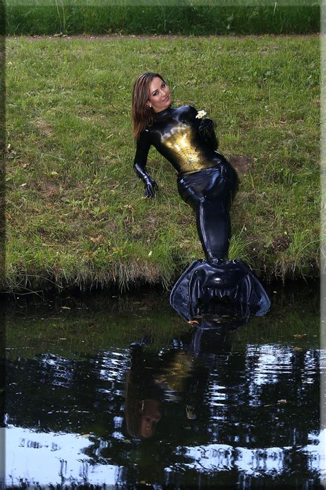 Latexmermaid4 By Catsuitmodel On Deviantart