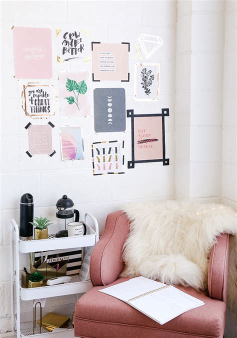 dorm decor ideas 5 ways to decorate your dorm room