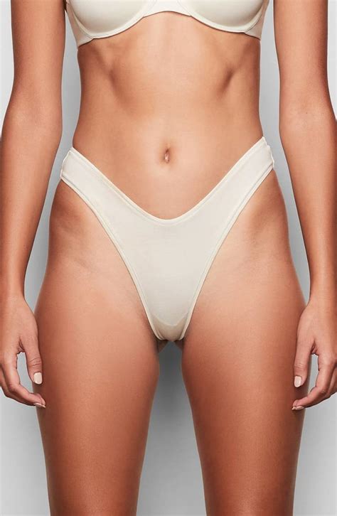 the 7 best thongs according to the internet who what wear