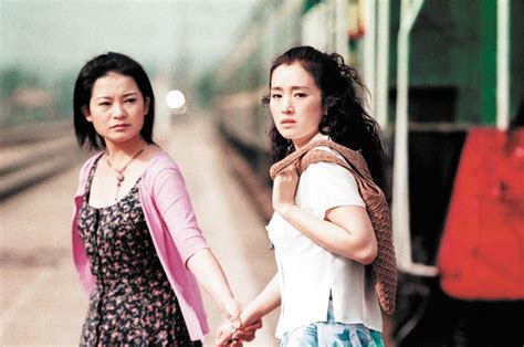 zhou yu s train movie review and film summary 2004 roger