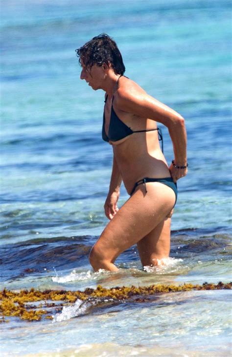 italian singer gianna nannini topless pics scandal planet
