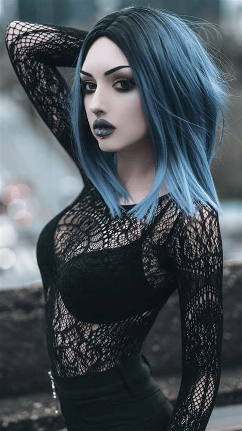 Pin By María Smith On Obsidian Kerttu Goth Beauty Hot Goth Girls