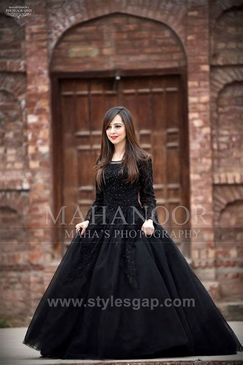 Latest Black Color Dresses Combination Asian Trends 2021 2022 Stylish