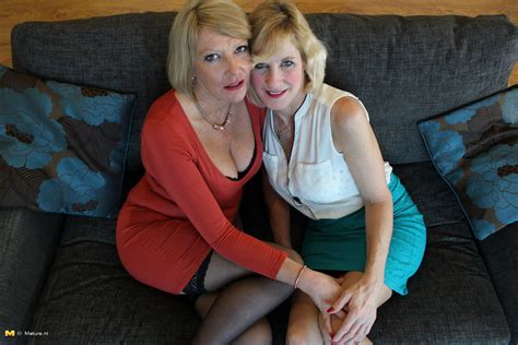 two british housewives go lesbian on the couch pichunter
