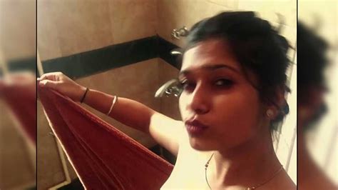 Tamil Girl Huge Boobs Show Viral Video Call Fsi Blog My Xxx Hot Girl