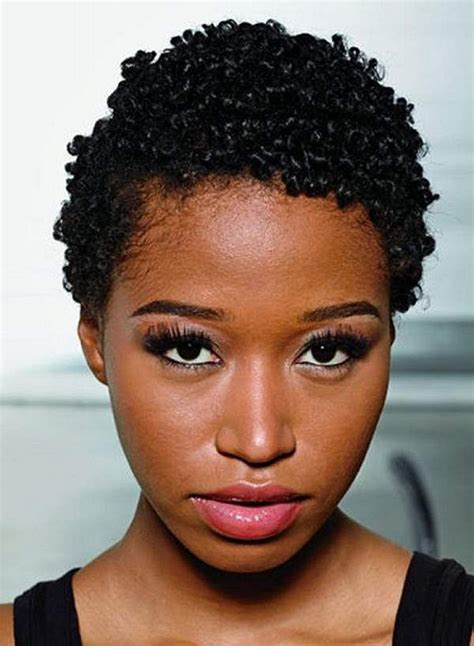 23 nice short curly hairstyles for black women