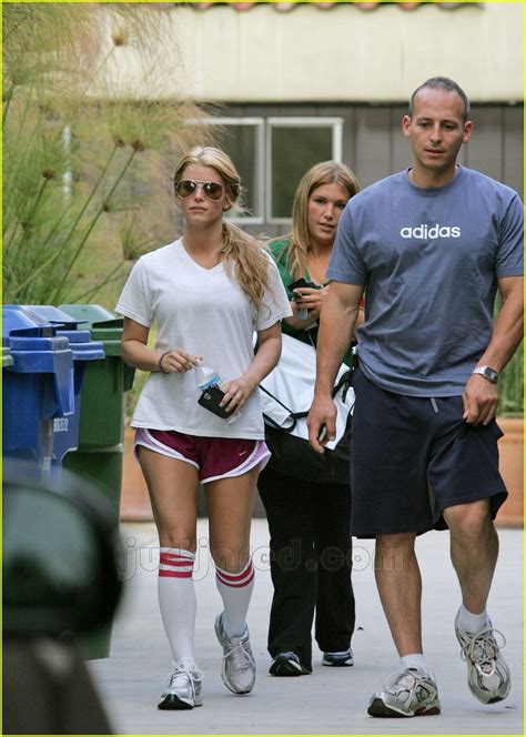 knee high socks for jessica photo 193261 jessica simpson pictures
