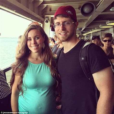 after josh duggar s ashley madison confession sister jessa shares biblical verses daily mail