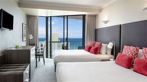 mantra legends hotel surfers paradise accommodation