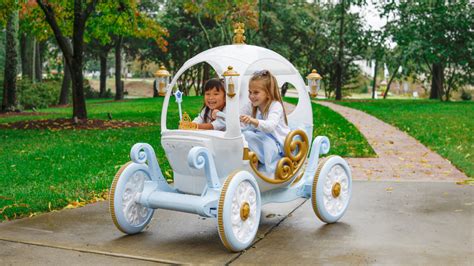 bring  magic   disney carriage  toy insider