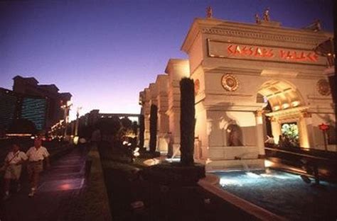 Caesars Fined 225k For Poor Handling Of Drug Use Sexual Advances By