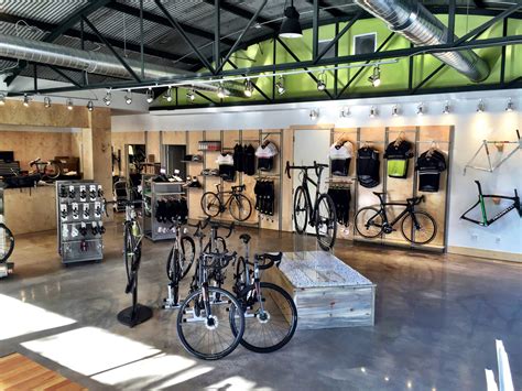 boulder cycle sport turns  location   outlet store moves pro