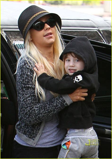 Christina Aguilera And Max Smiles After Separation Photo