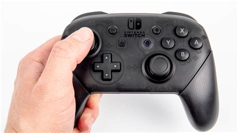 nintendo switch pro controller   good   id ditched  joy cons years  toms