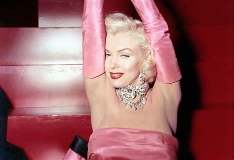 Download Celebrity Marilyn Monroe Hd Wallpaper