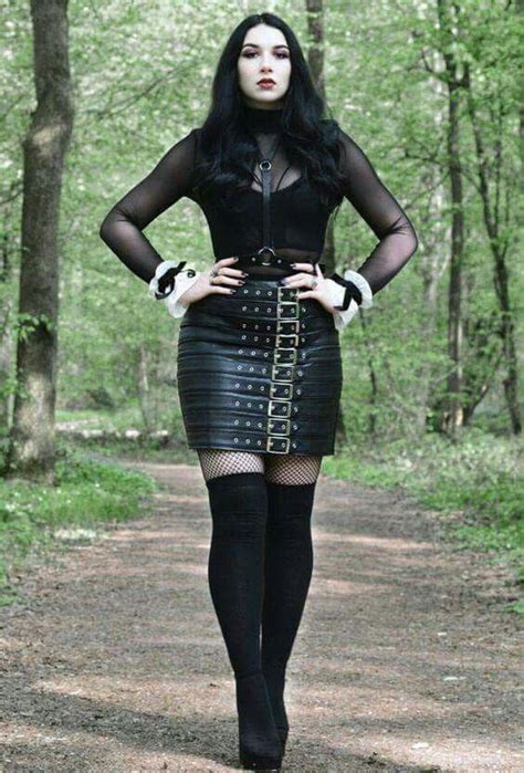 pin by guillermina valerio rodriguez on great outfit s gothic fashion