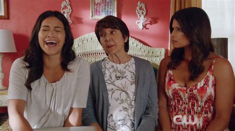 watch jane the virgin online for free stream season 5 and old episodes