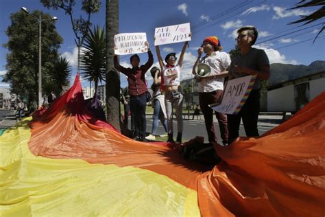 ecuador s highest court approves same sex marriage