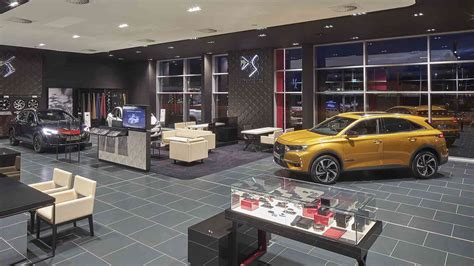 auto industry calls  reopen car showrooms motoring research