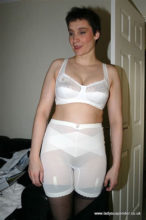 lady suspender mature women in girdles and stockings stockings girdles