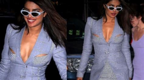 Priyanka Chopra Looks Super Hot In Bold Dress But Twitteratti Can T