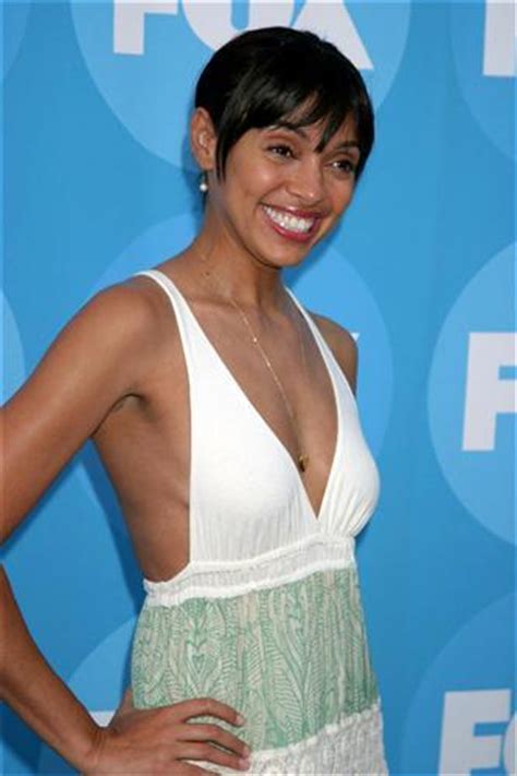49 hot pictures of tamara taylor which will make your hands want her