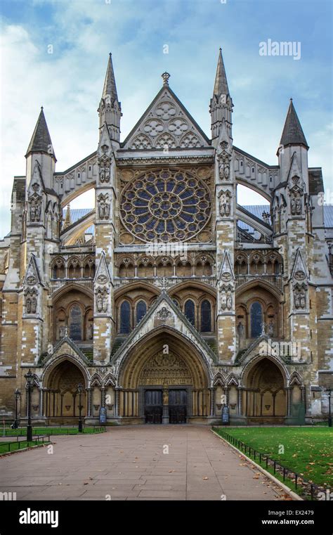 north entrance door westminster abbey  res stock photography