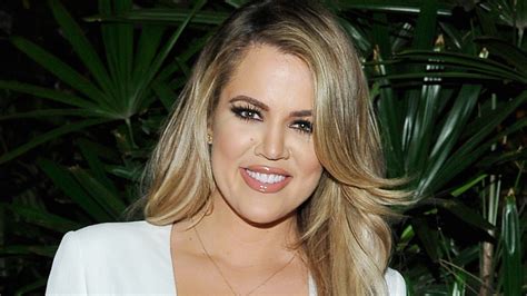 khloe kardashian does waist training during a workout see her super