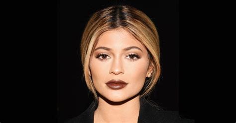 Kylie Jenner Blue Lips Bullying