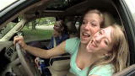 minnesota conjoined twins reality tv show set for tlc w video