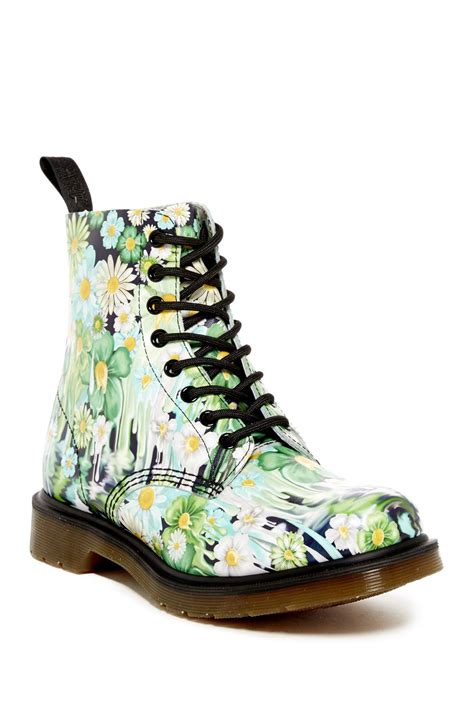 daisy printed boots   boots boot print martens