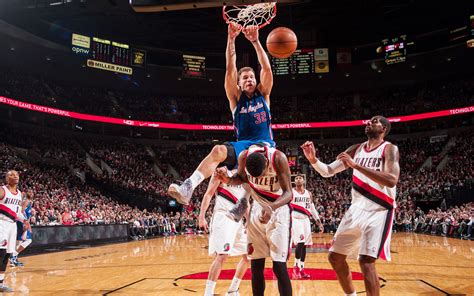 blake griffin dunks  dorell wright rnbaimages
