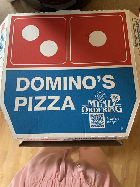 guys    dominos pizza box tonight  celebrate  premiere rstrangerthings