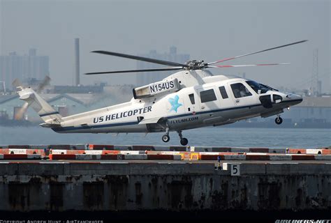 sikorsky    helicopter aviation photo  airlinersnet